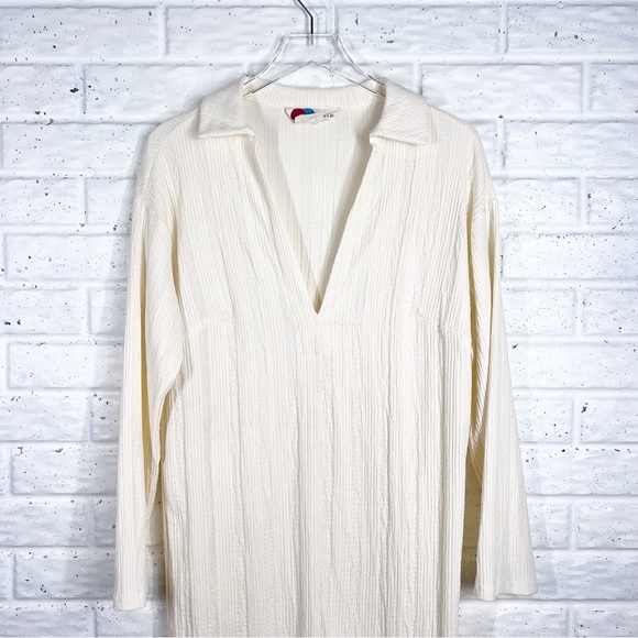 FREE PEOPLE BEACH Astr Ivory long v-neck collared Dress Cover-up - Picture 4 of 11